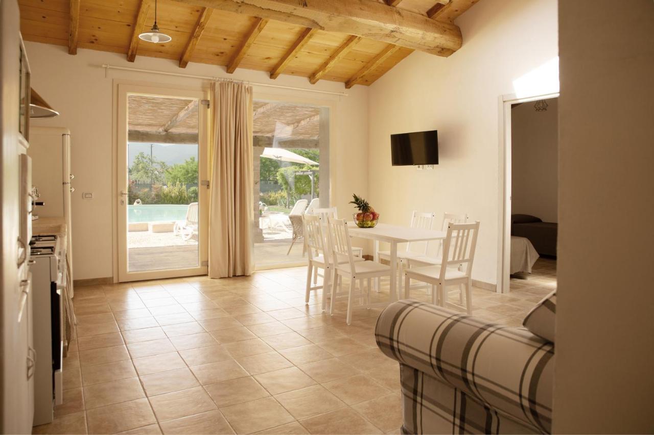 カパンノリCasa Brigante Luxury With Poolアパートメント エクステリア 写真
